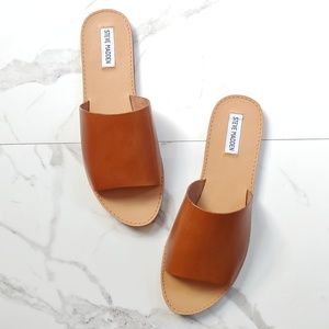 Steve Madden | Grace Slides Cognac Leather | 10